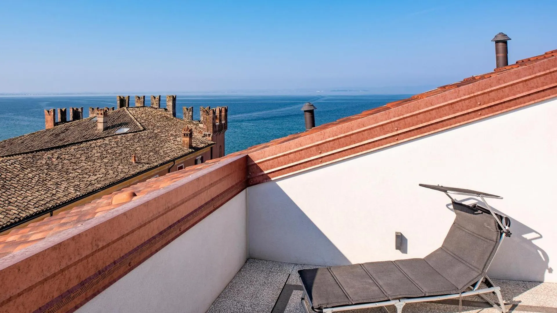 Lakeview Apartment Cristina Lazise 0*,  Italy