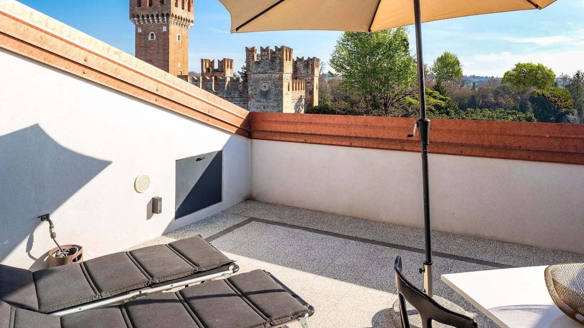 Lakeview Apartment Cristina Lazise Italy
