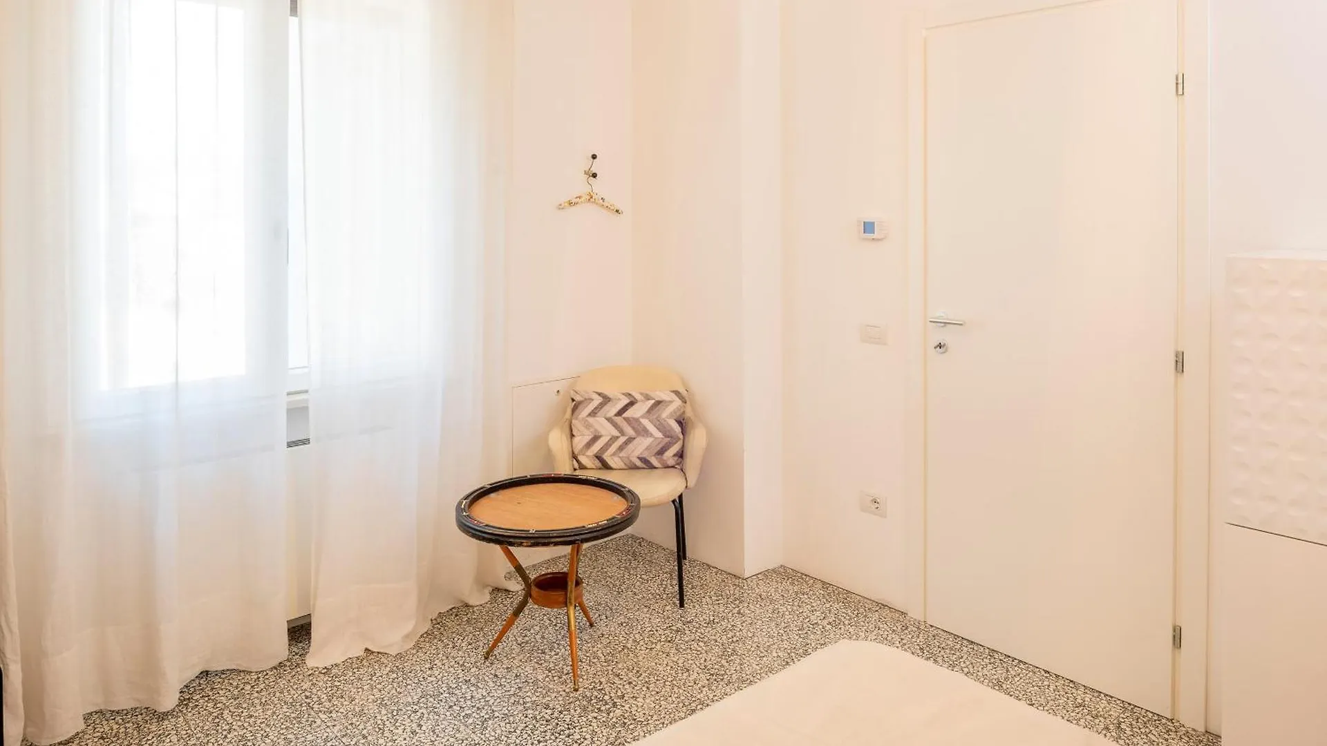 Lakeview Apartment Cristina Lazise 0*,  Italy